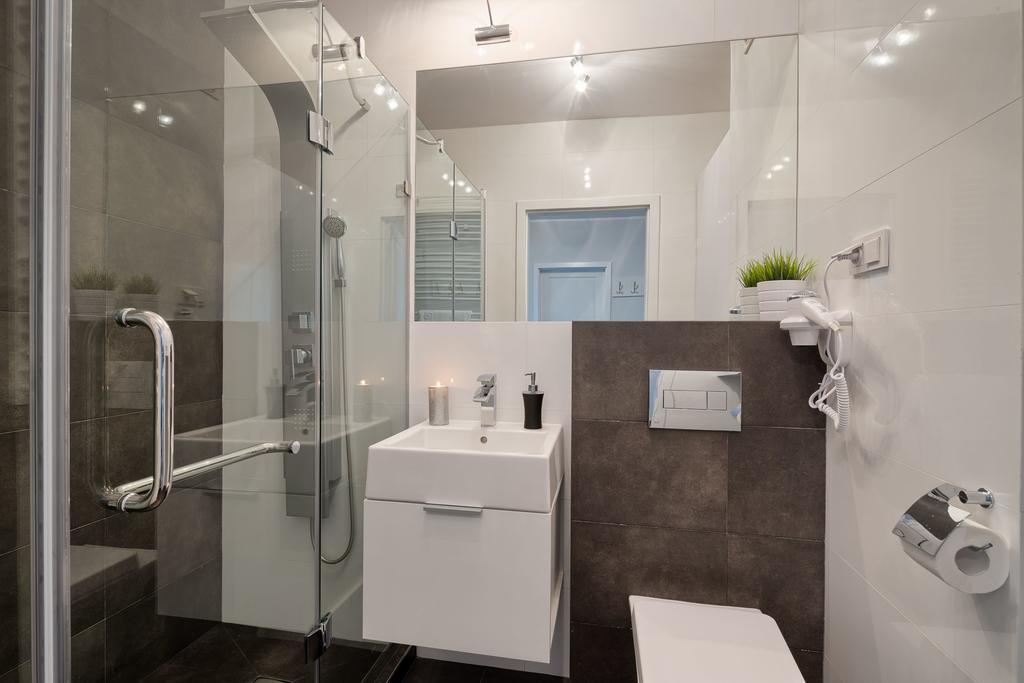 City Aparthotel Ochota Warsaw Room photo