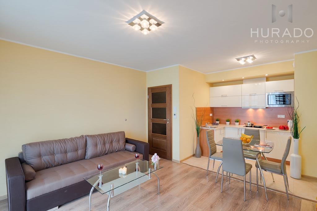 City Aparthotel Ochota Warsaw Room photo